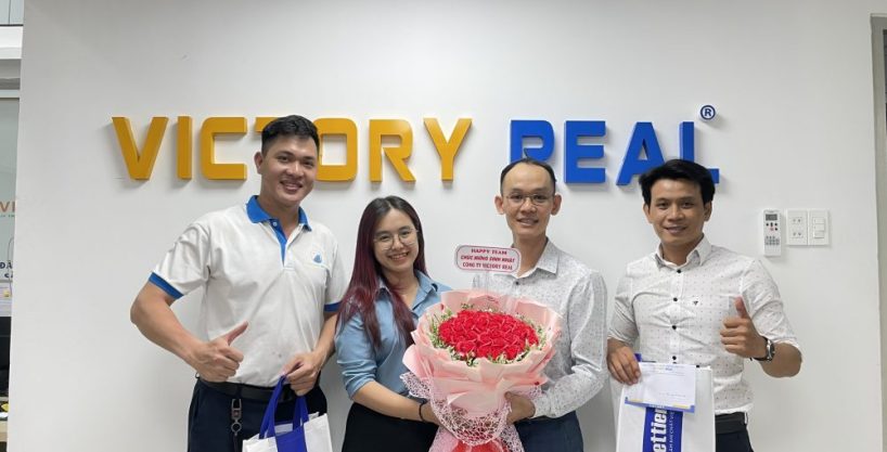 Đội Ngũ Nhân Sự Victory 11