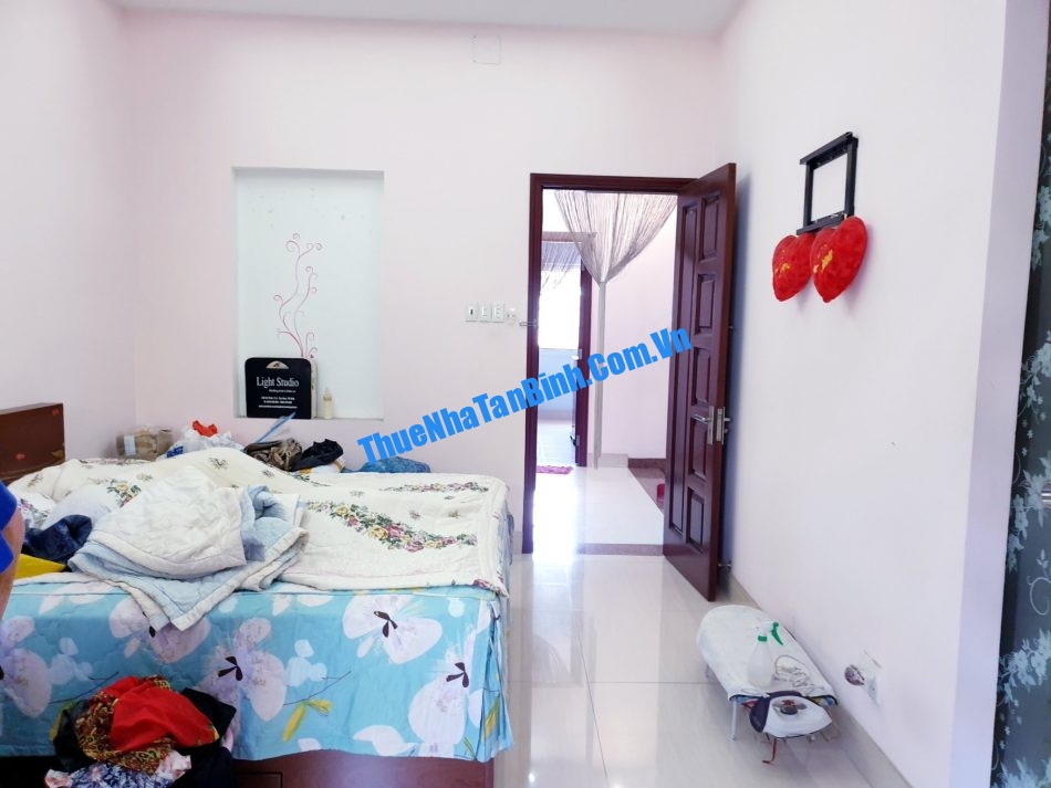 Thuê nhà mặt tiền đường Bàu Cát (19)