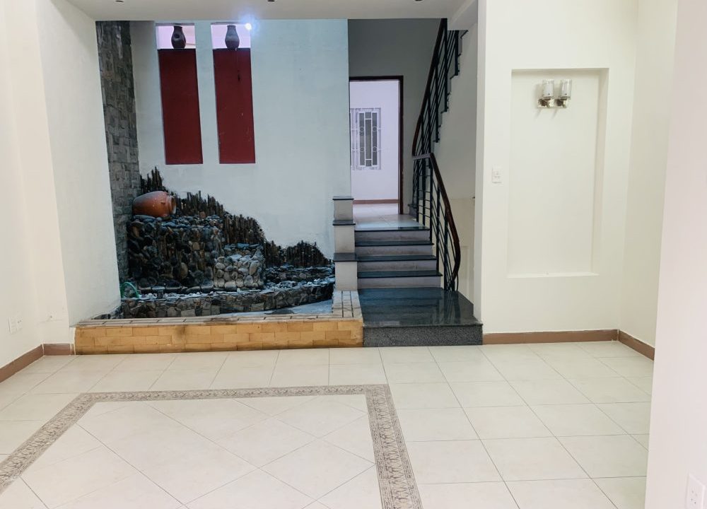 Thuê Nhà Nguyên Căn Đường Nguyễn Minh Hoàng (18)