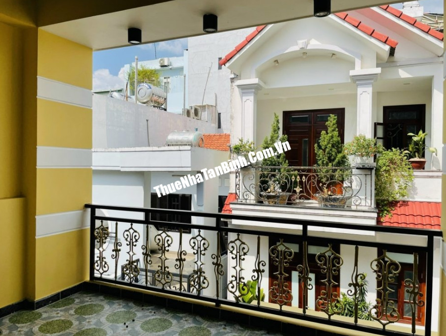 Không gian rộng rãi thoáng mát