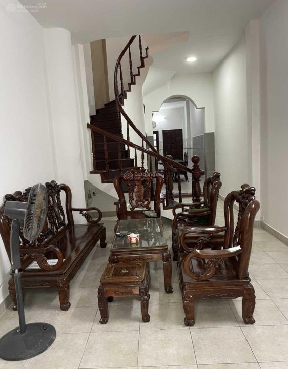 20230919113040-933a_wm