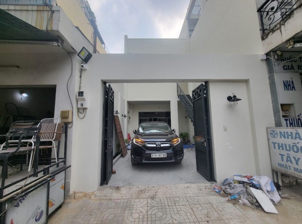 Thuê nhà 158 Phạm Văn Bạch (11)