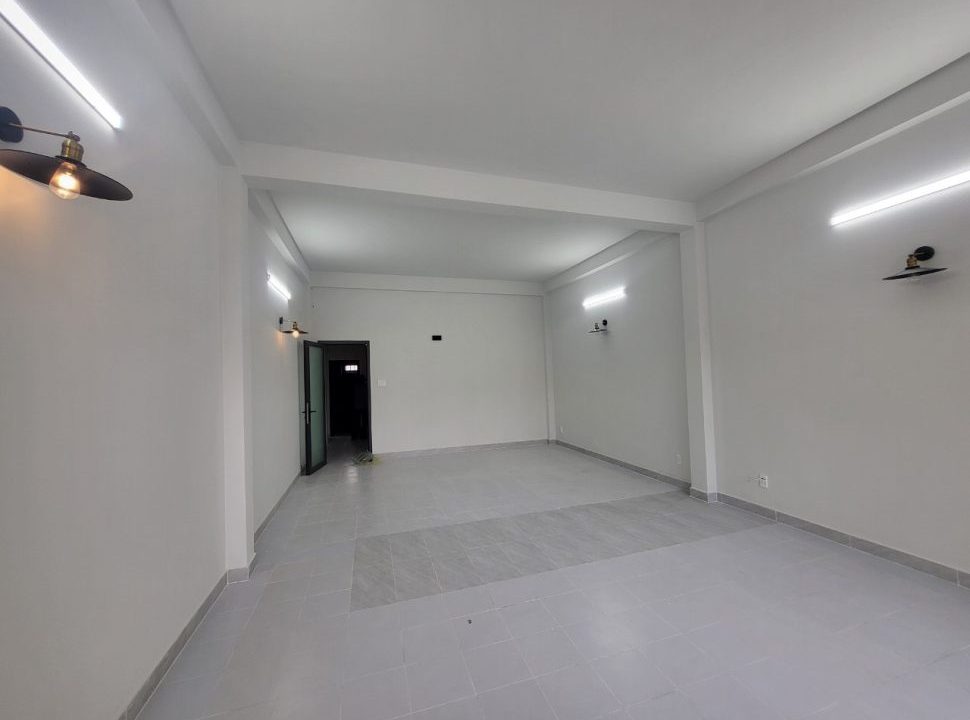 Thuê nhà 158 Phạm Văn Bạch (2)