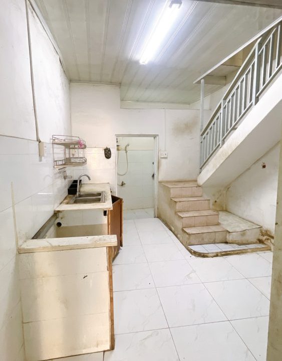 z5240458150138_c647a8c5609d2fb4f118cab1d1c13e0c