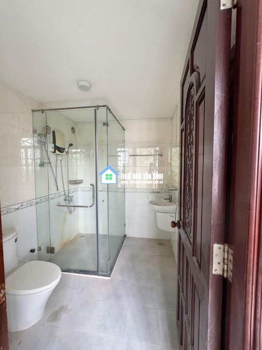 20240906120335-4042_wm_cleanup