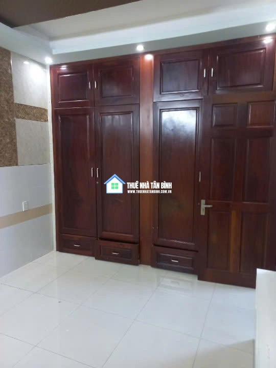 z5942057058888_7a8ec23570664bb0bc8c18f52c1ed0ea